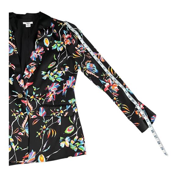 Bar III Black Floral Blazer Size 6 | One Button Silk Feel Statement Jacket - Picture 10 of 10